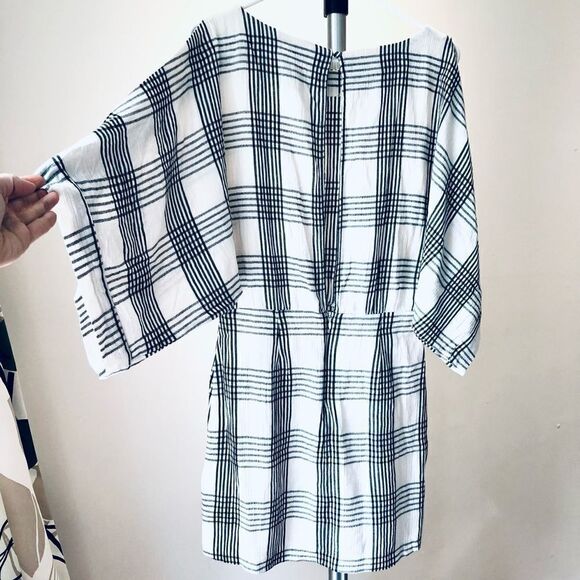 F21 Contemporary/ Gingham dress with Kimono open- slit sleeves & Open Back/ Sz S - Picture 4 of 8